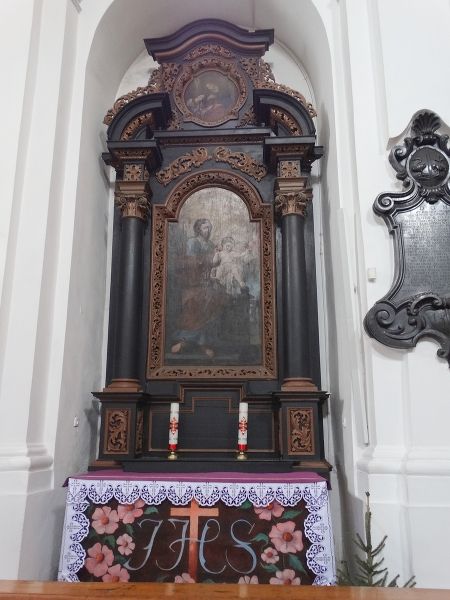 Ołtarz św. Józefa przed konserwacją